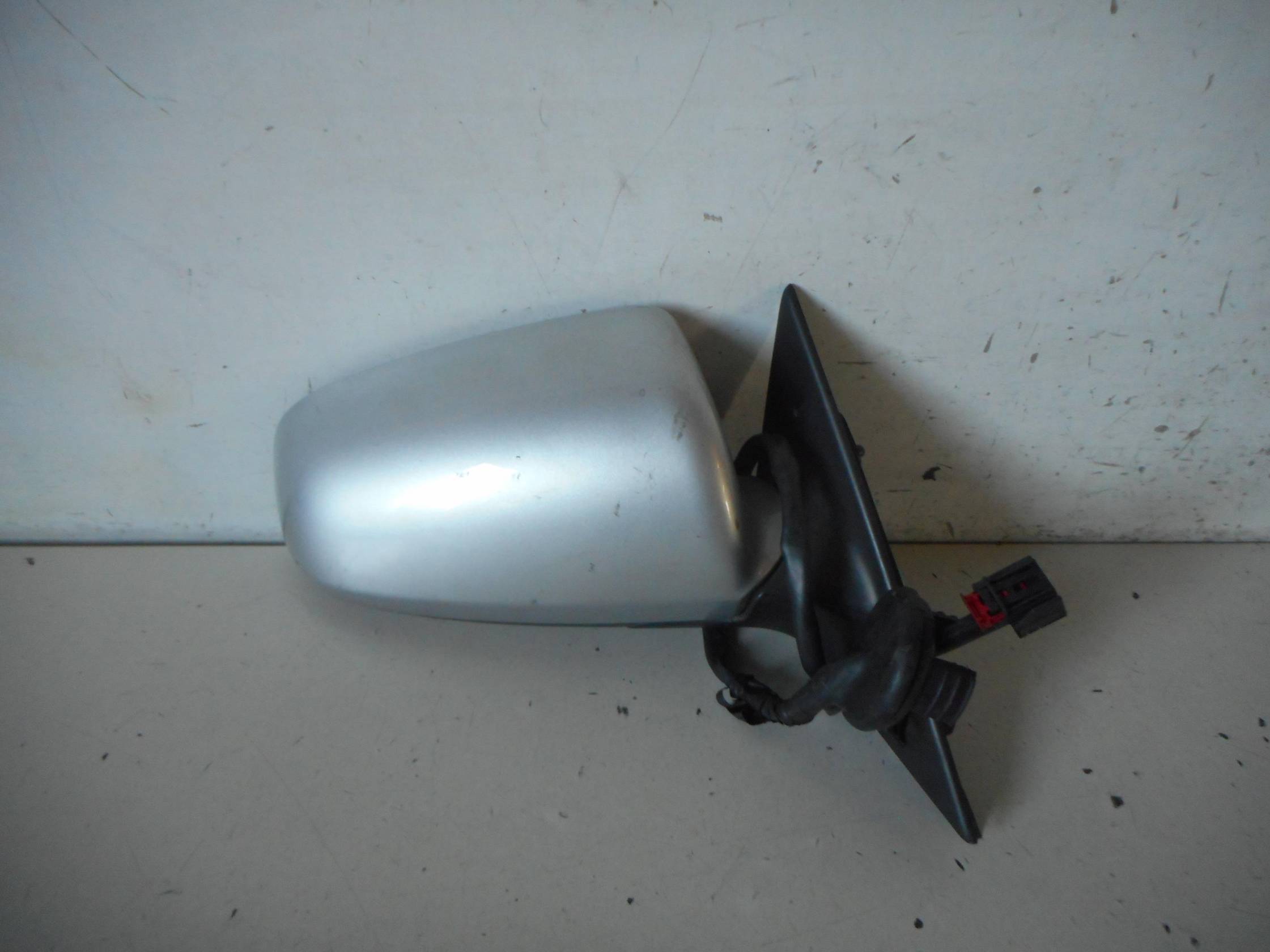 Retrovisore est. regolaz. elettr. dx.